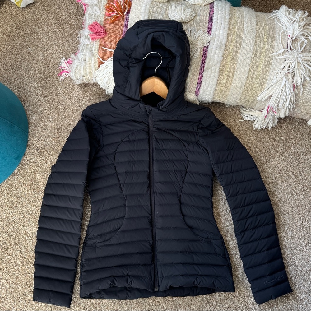 Lululemon Pack It Down Jacket Black Size XS